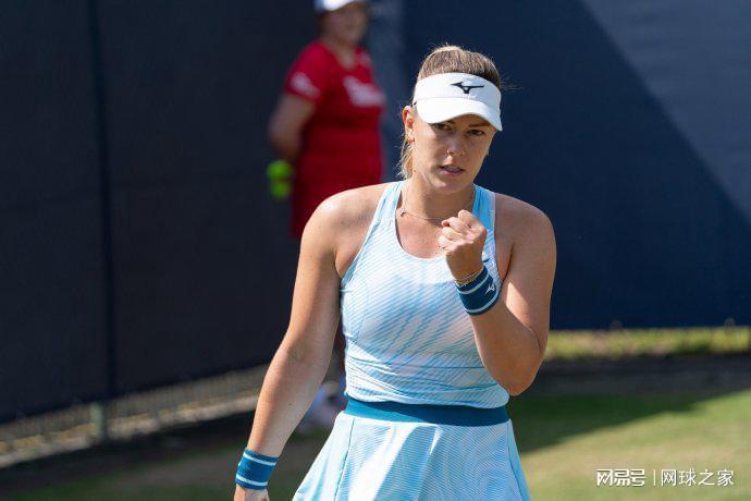 世界杯直播平台-周意孙发京离开中东每人要交4万，袁悦IW输球为何成了意难平？